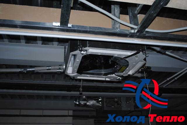 Установка кассетного кондиционера